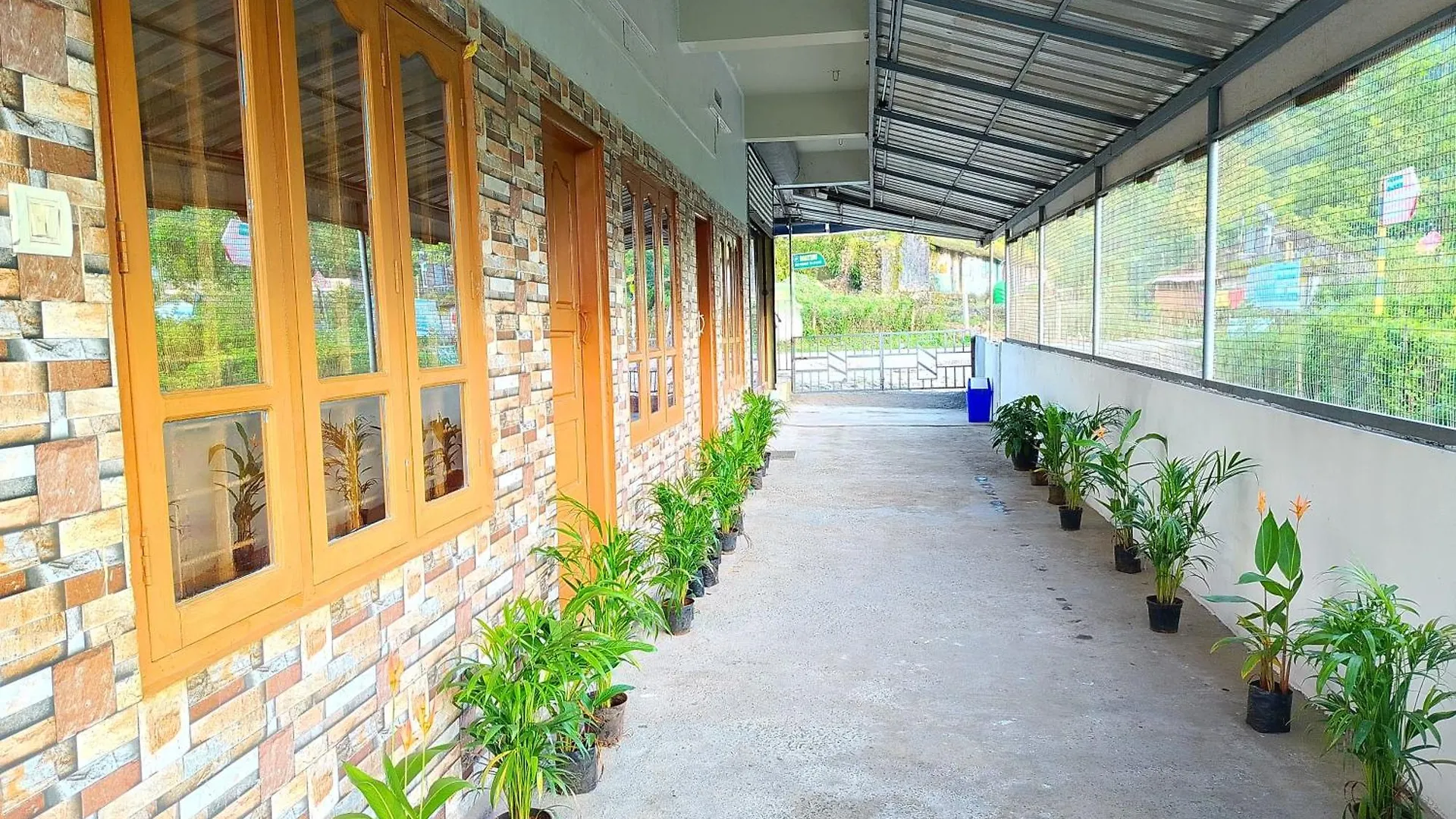 Travelmate Vagamon Bed & Breakfast